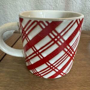 Hearth & Hand with Magnolia 13oz Plaid Stoneware Christmas Mugs Red/Cream NEW